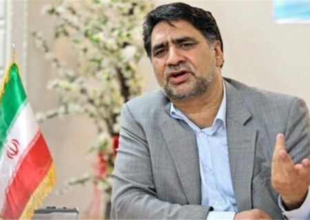 عضو حزب اعتدال و توسعه: «ترامپ» شخصیتی متناقض و خودشیفته دارد